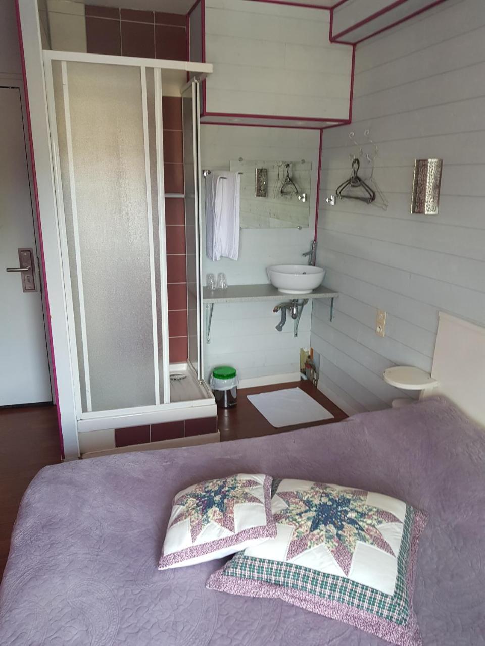 Hotel Des Voyageurs Mayenne Exteriér fotografie